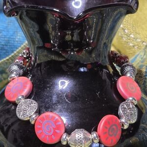 Handmade Red Sun Motif Beaded Stretch Bracelet - Women Jewelry